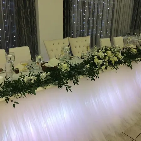 Saris 巴尔代约夫